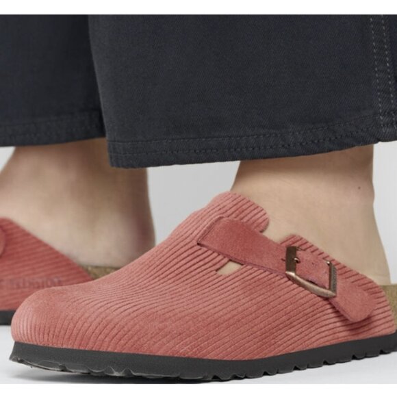 NEW Boston Suede Embossed- 36size - Picture 2 of 4